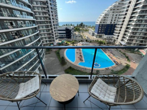 Stylish Apart With Swimming Pool